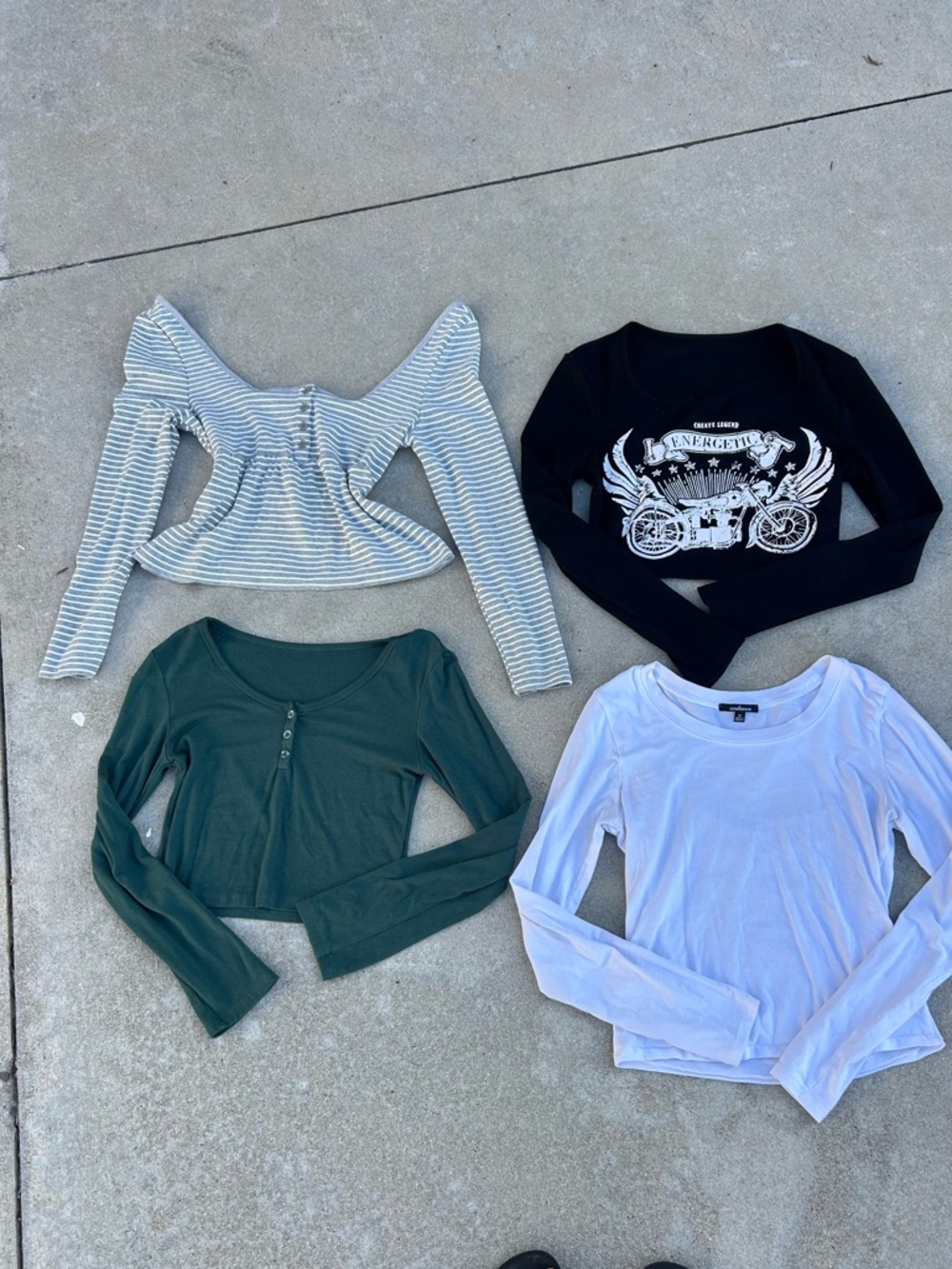 Women’s clothing bundle
